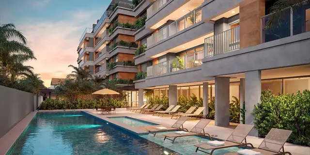 Piscina descoberta climatizada dos apartamentos